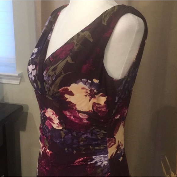 Lauren Ralph Lauren Sheath Dress 14 Purple Floral V Neck Stretch Faux Wrap Midi - Picture 2 of 7